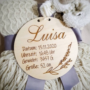 personalized wooden sign as a baby gift, baby decoration