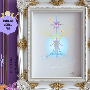 以下が含まれることがあります： 幾何学模様の中に人間の姿を描いた、額装されたデジタルアートプリント。目と星が描かれています。アートワークは、金色のアクセントが付いた白い装飾フレームに入っています。左側のテキストは「PRINTABLE DIGITAL ART」と「CREATED BY: MYKUH BELL」です。サイズ：5x7、11x24、18x24、24x36。