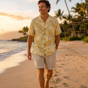 Vintage Tommy Bahama Linen Hawaiian Shirt Mens S Banana Leaf Resort Camp EUC image 2