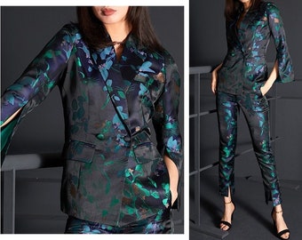 Womens patterned hotsell trouser suit