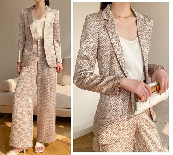 Champagne Colored Pantsuit, Designer Women Suit Jacket Pants Typography  Pattern for Smart Casual/ Formal/ Event Party/ Gift -  Canada