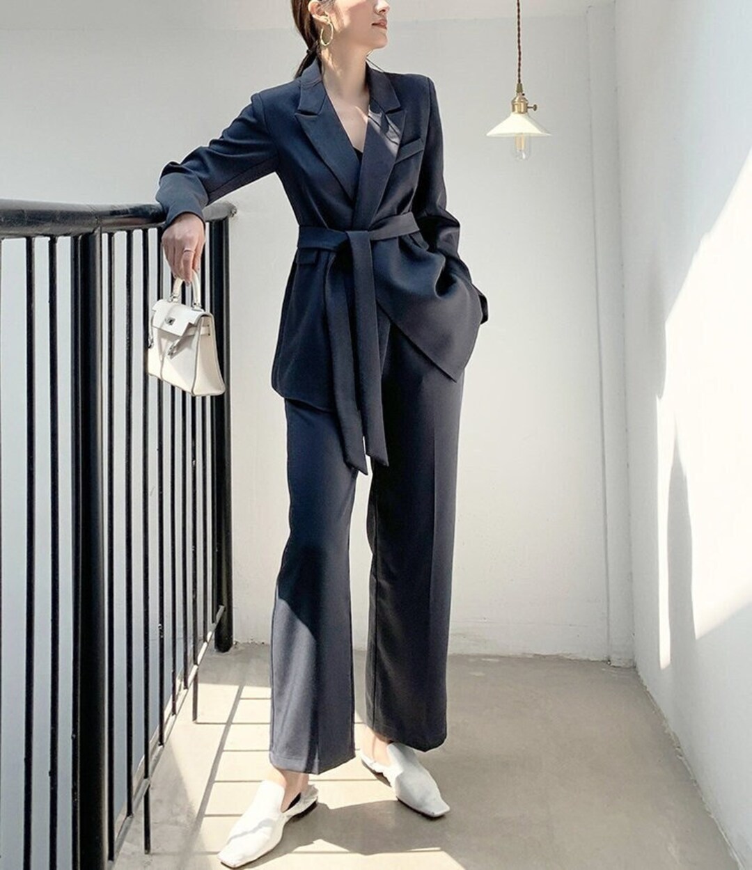 Woman Chic Pantsuit, Designer Korean Minimalist Montone Suit Jacket ...
