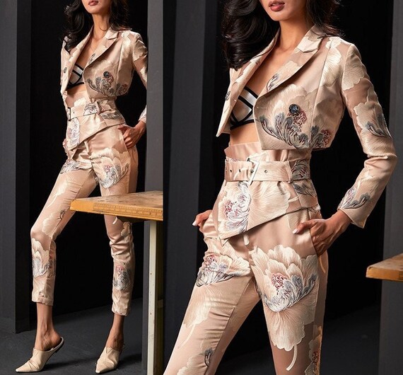 Women Floral Embroidery Suit Set, Subtle Pattern Deluxe Designer