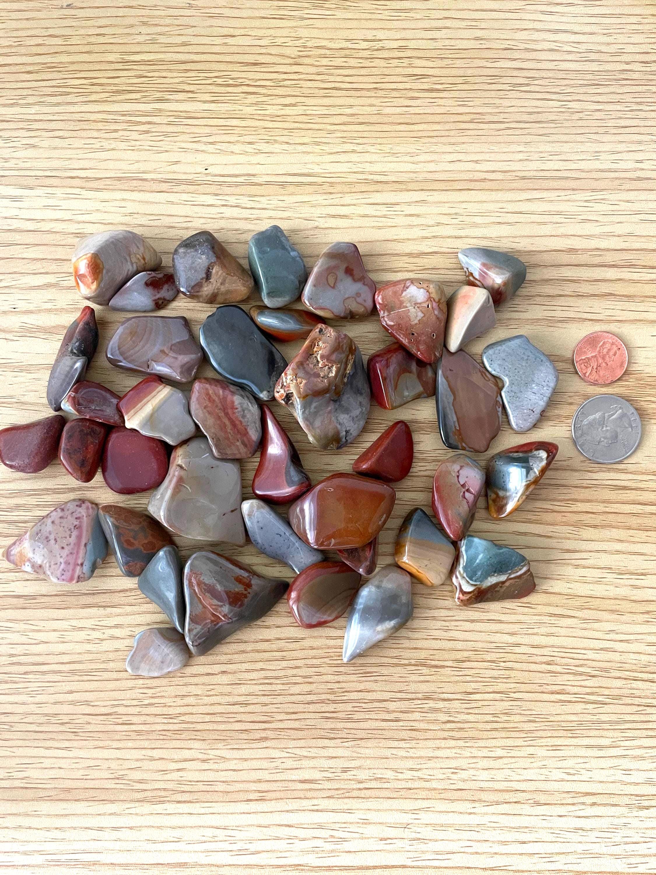 Network Jasper Tumbled 20-30mm – Quasar Gems