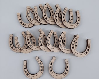 Lucky horseshoe, 15 pieces, wood, for handicrafts, decorating, decorating, table litter, birthdays, celebrations, anniversaries, engagements, divorces