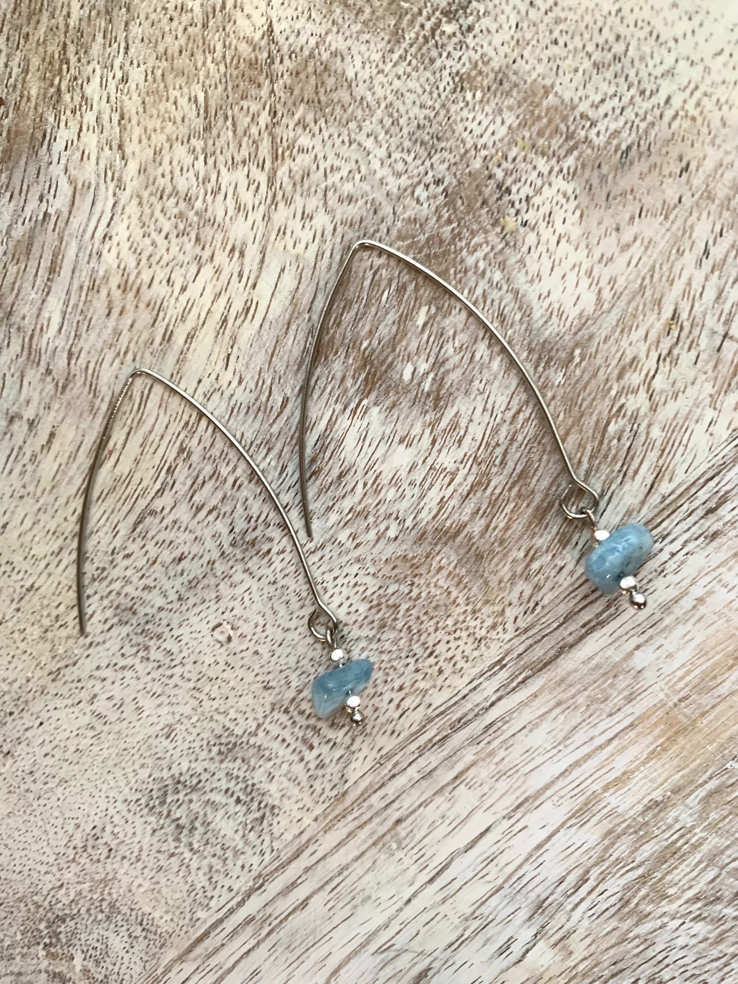 Customized Finish and Floral Accents Natural Gemstone Jewelry Steel Ear Wires Aventurine Dangle Earrings with Amethyst and Aquamarine