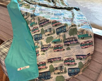 Blanket with trailers and minky pattern for camping holidays relaxation (multi function)