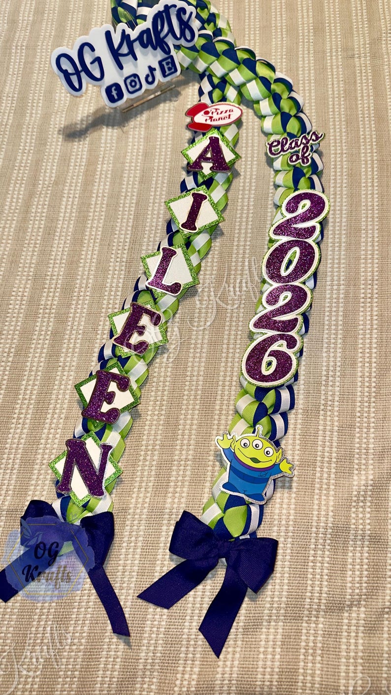 Custom Graduation Lei Alien Ribbon Lei Class of 2026 Keepsake Class of ...