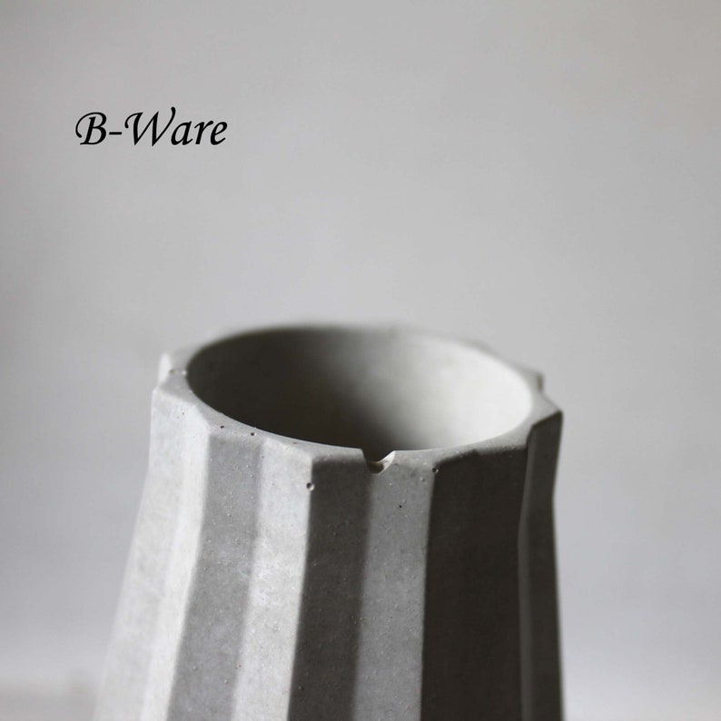 Betonvase für Trockenblumen kleine Vase aus Beton grau B-Ware