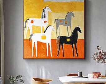 Dipinto astratto di cavalli: arte minimalista in bianco, nero e grigio