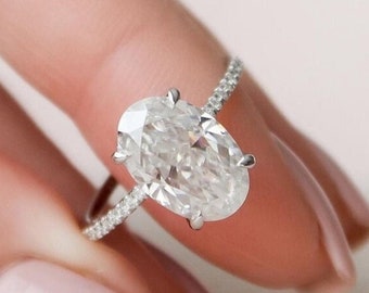 2.0 CT Oval Moissanite Engagement Ring. Oval Engagement Ring. White Gold Wedding Ring, Solitaire Anniversary Ring, Wedding Ring, Gold ring