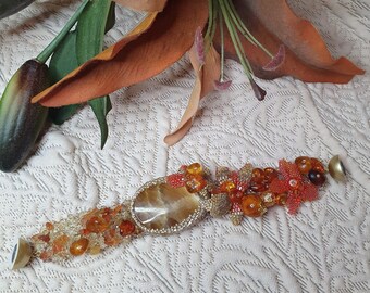 Bracelet made of natural stone
