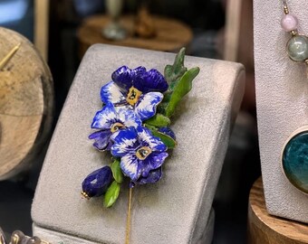 Handmade violet brooch