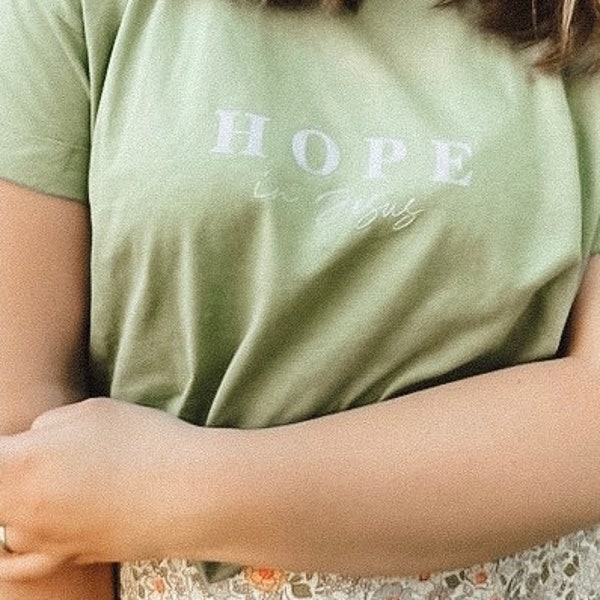 T-Shirt "HOPE in Jesus" soft olive