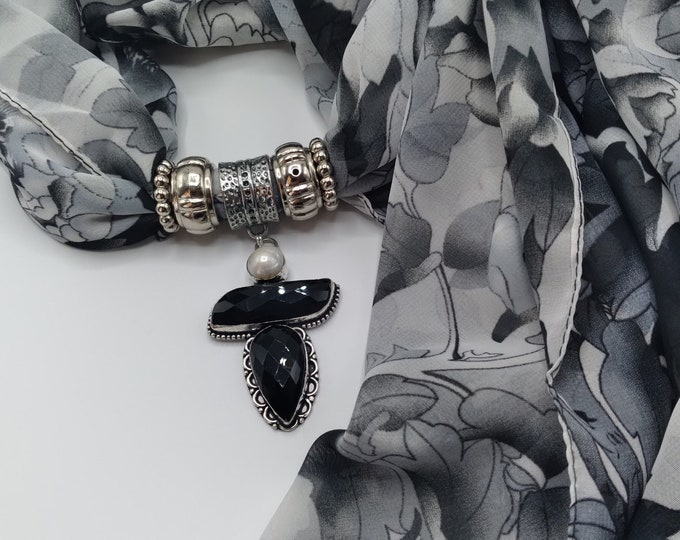 Faceted Black Agate, White Pearl Gem Scarf Pendant Necklace,6 Piece Set Also Includes Long Black and White Floral Scarf and Four Scarf Rings