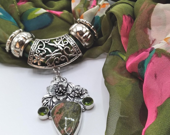 Unakite & Peridot Gemstone Scarf Slide Pendant Necklace Set, Includes Scarf and Rings