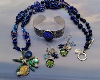 Starfish Crystal Enhancer Pendant, 4 Piece Jewelry Set, Includes 32 inch Beaded Island Luxe Beach Theme Charm Necklace, Bracelet & Earrings