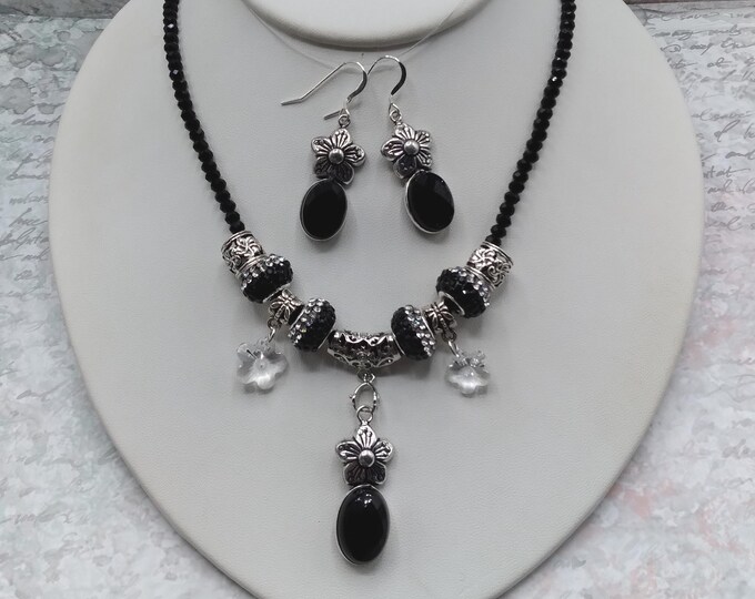 Black Agate Flower Charm Necklace and Earrings, 17-21 inch Adjustable Gem & Crystal Necklace with Matching Sterling Ear Wire Flower Earrings