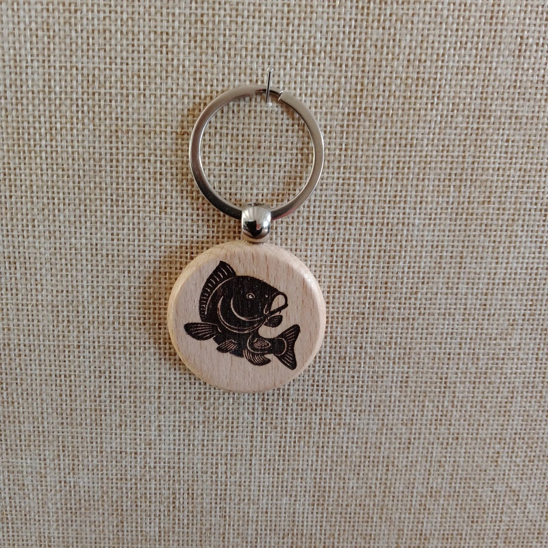Porte clés poisson bois - Etsy France