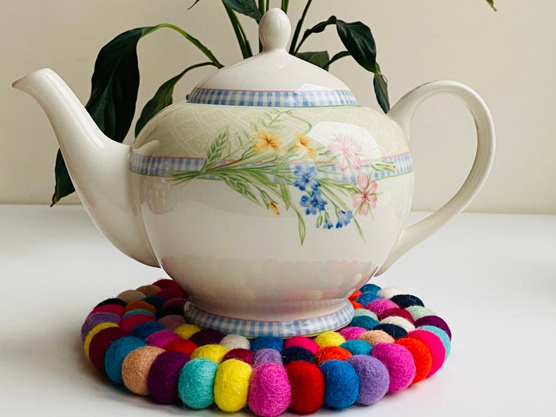 Nepal Handmade Rainbow Wool Felt Ball Mat Coaster Trivets Handmade Home Decor table mat colourful 10CM/ 20CM in Diameter Gifts UK SELLER image 3