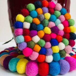 Nepal Handmade Rainbow Wool Felt Ball Mat Coaster Trivets Handmade Home Decor table mat colourful 10CM/ 20CM in Diameter Gifts UK SELLER image 5
