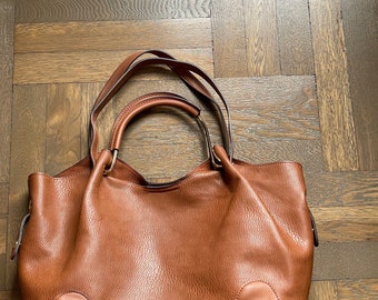 Vegan leather handbag Sondra Roberts Squared vintage bag wear multiple ways with simple hardware; great for college students, work, meetings