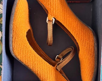 Vintage 1998 Prada Mary Jane Shoes, Shetland Wool, Mirrored Heel, Size 7.5