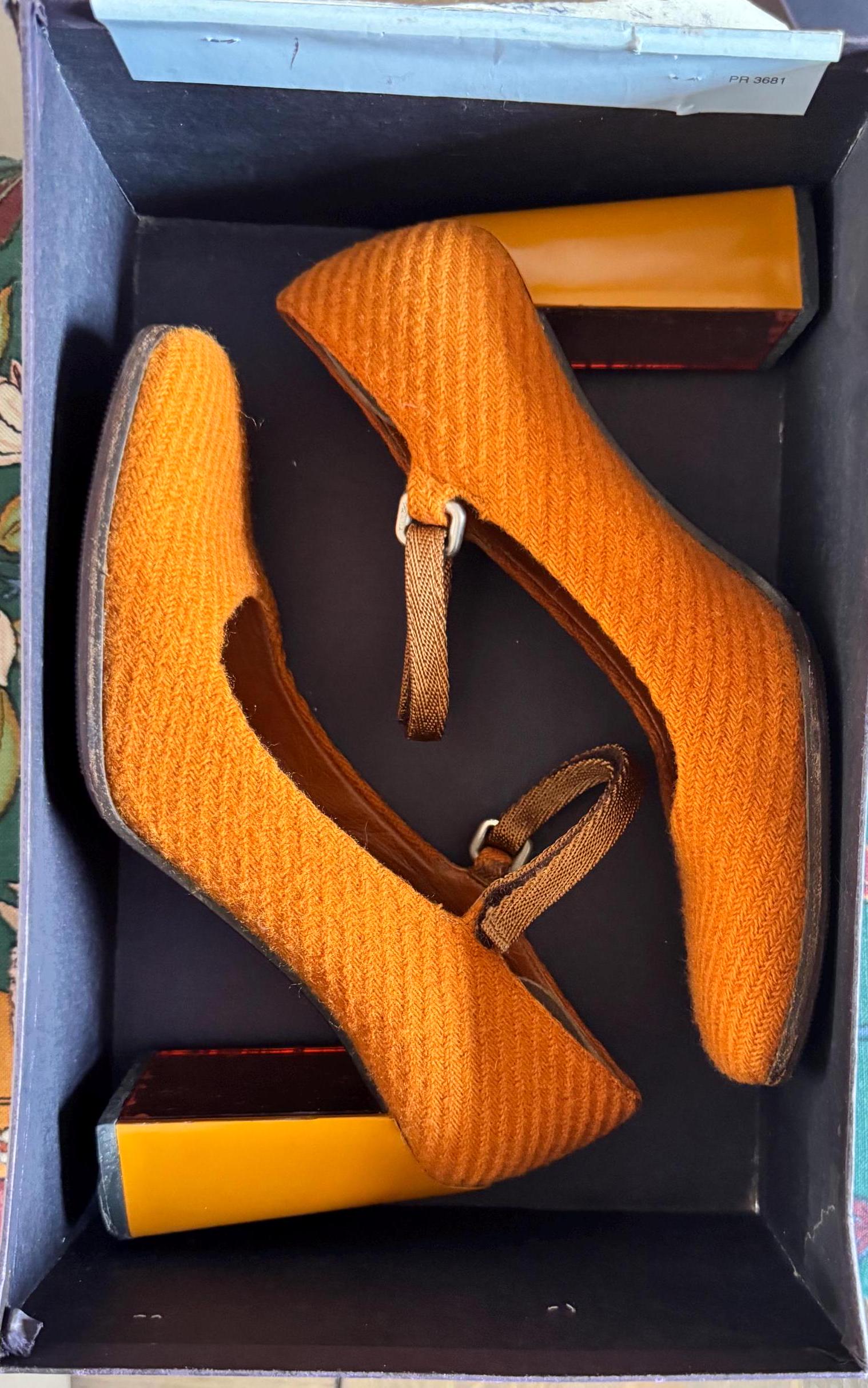 Prada 1998 - Etsy Prada 1998 - Etsy