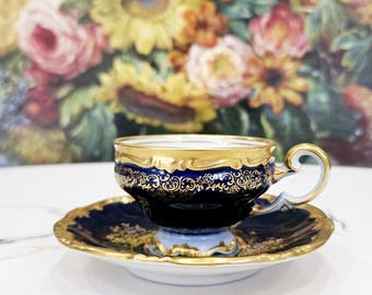 Elegant, collectible &quot;Weimar Echt Kobalt&quot; porcelain coffee cup with saucer (espresso, mocha) (70ml.)