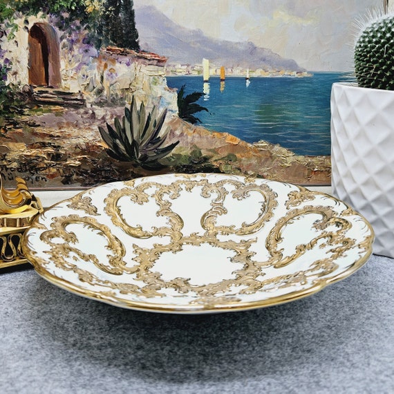 A Luxurious, Richly Gilded Meissen Porcelain Deep Plate/bowl