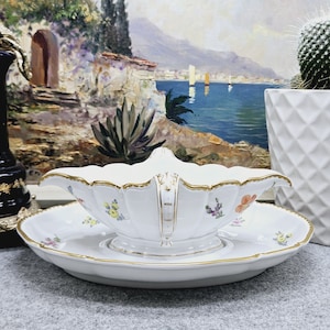 Real gold decorated, hand painted, luxury Nymphenburg porcelain saucer
