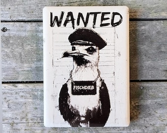 Ceramic Fridge Magnet Seagull Mugshot | Wanted Fish Thief Magnet for Kitchen & Magnetic Board | 3D Texture Funny Gift Idea for Holidaymakers
