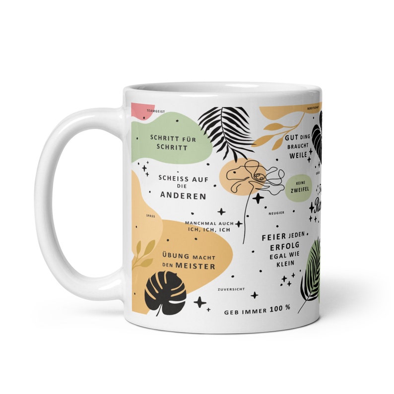 Die Tasse im floralen Design nutzt dir als täglicher Motivator. Auf der Kaffeetasse sind unterschiedliche Sprüche mit motivierenden und inspirierenden Sprüchen für deine tägliche Arbeit aufgedruckt.