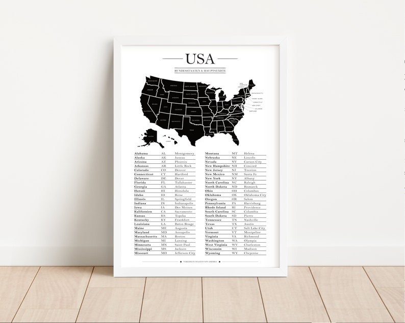 Diese minimalistische Karte der Vereinigten Staaten von Amerika zeigt dir alle 50 Bundesstaaten, inklusive Tabelle mit den Hauptstädten und Abkürzungen.