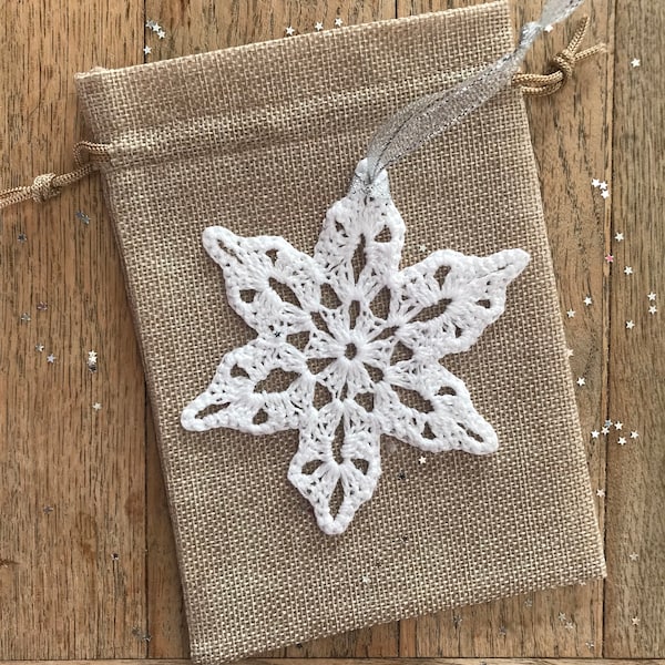 TRIXES Pendentif couronne dorée flocon de neige de Noël - Crochet de porte d 'entrée pour XMAS TRIXES Pendentif couronne dorée flocon de neige de Noël - Crochet de porte d 'entrée pour XMAS