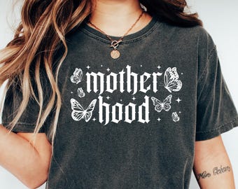 Mother Hood Shirt, Comfort Trendy Mama Tshirt, Mom Life Tee, Oversized Graphic Mom T-shirt, Motherhood T Shirt, Cool Mom Club