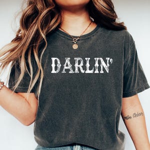 Darlin&#39; Western Retro Shirt, Western Country Shirt, Cowboy Cowgirl Shirt, Trendy Western Shirt, Southern Shirt, Country Concert, Texas Shirt