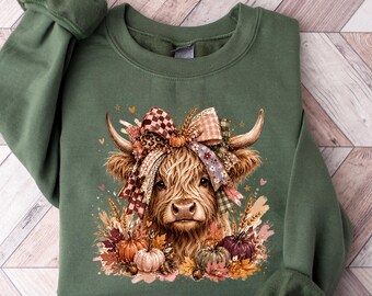 Fall Highland Cow Shirt, Fall Cozy Cow Shirt, Autumn Cow Shirt, Cute Autumn Animal Shirts, Fall Shirt, Autumn Heifer T-shirt