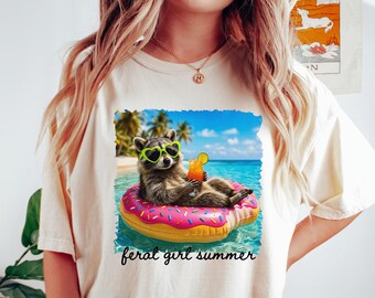 Summer Raccoon T-Shirt, Funny Raccoon Summer Vacation Top, Racoon Summer Beach Shirt, Raccoon Chewing Gum Tee