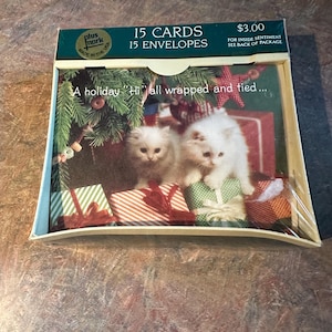 Conjunto de 15 cartões de Natal Plus Mark - Gatinhos e presentes sob a árvore