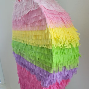 Cup cake pinata