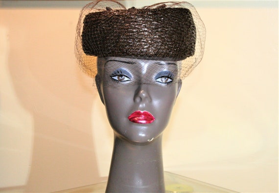 Vintage Brown Paper Straw Pill Box Hat by JL Huds… - image 1