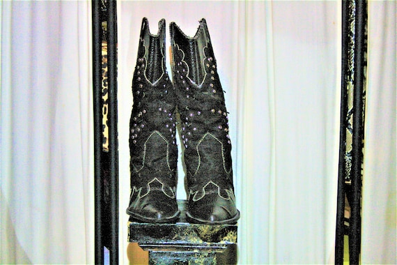 Ladies Cowboy Boots