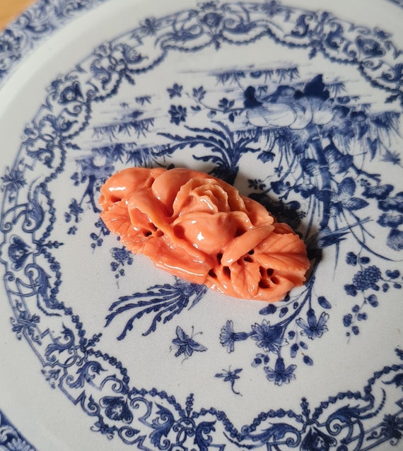 Vintage Japanese Carved Momo Coral Flower for Rin… - image 5