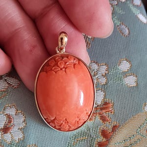 Natural 14k Yellow Gold Japanese Salmon Coral Pendant
