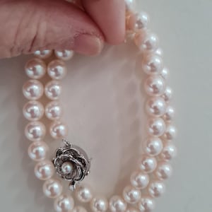 Echte Japanse AKOYA-parelketting オーロラ 真珠Hanadama topkwaliteit 8-8,3 mm