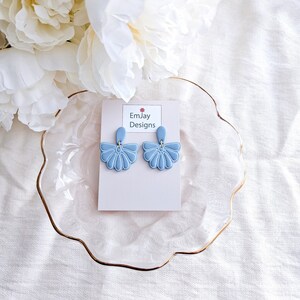 Blossoming Floral Dangles I Polymer Clay Earrings I Floral Earrings I Spring I Lightweight Earrings I Botanical