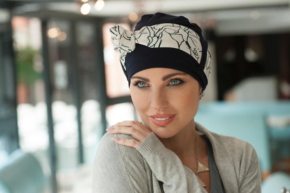Cappello e sciarpa per copricapo chemioterapico in bambù blu scuro