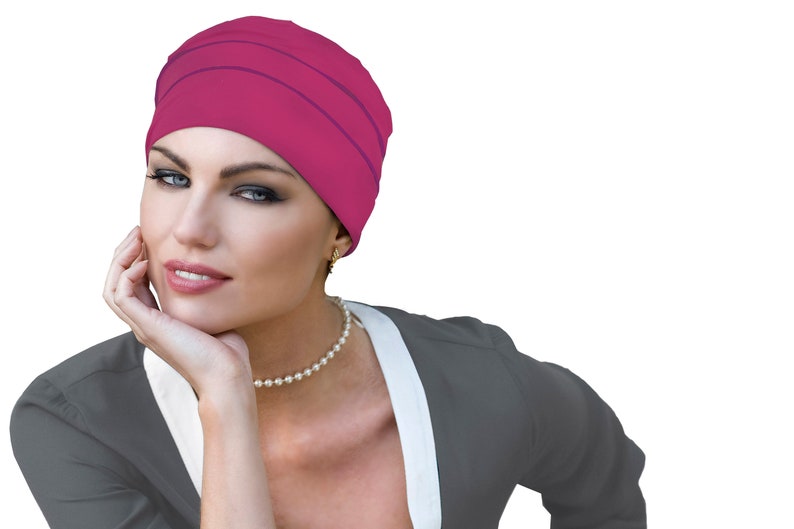 Bonnet de chimio confortable en bambou Brooklyn pour femmes atteintes de cancer ou d'alopécie qui perdent leurs cheveux, chapeaux pour patientes cancéreuses, bonnet de chimio souple, taille moyenne Pink/Purple