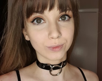 Black PVC neck collar 3 hoop